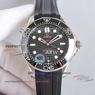 AAA Replica Omega Seamaster Black Dial Ceramic Bezel Swiss Mechanical Rubber Strap Watch 